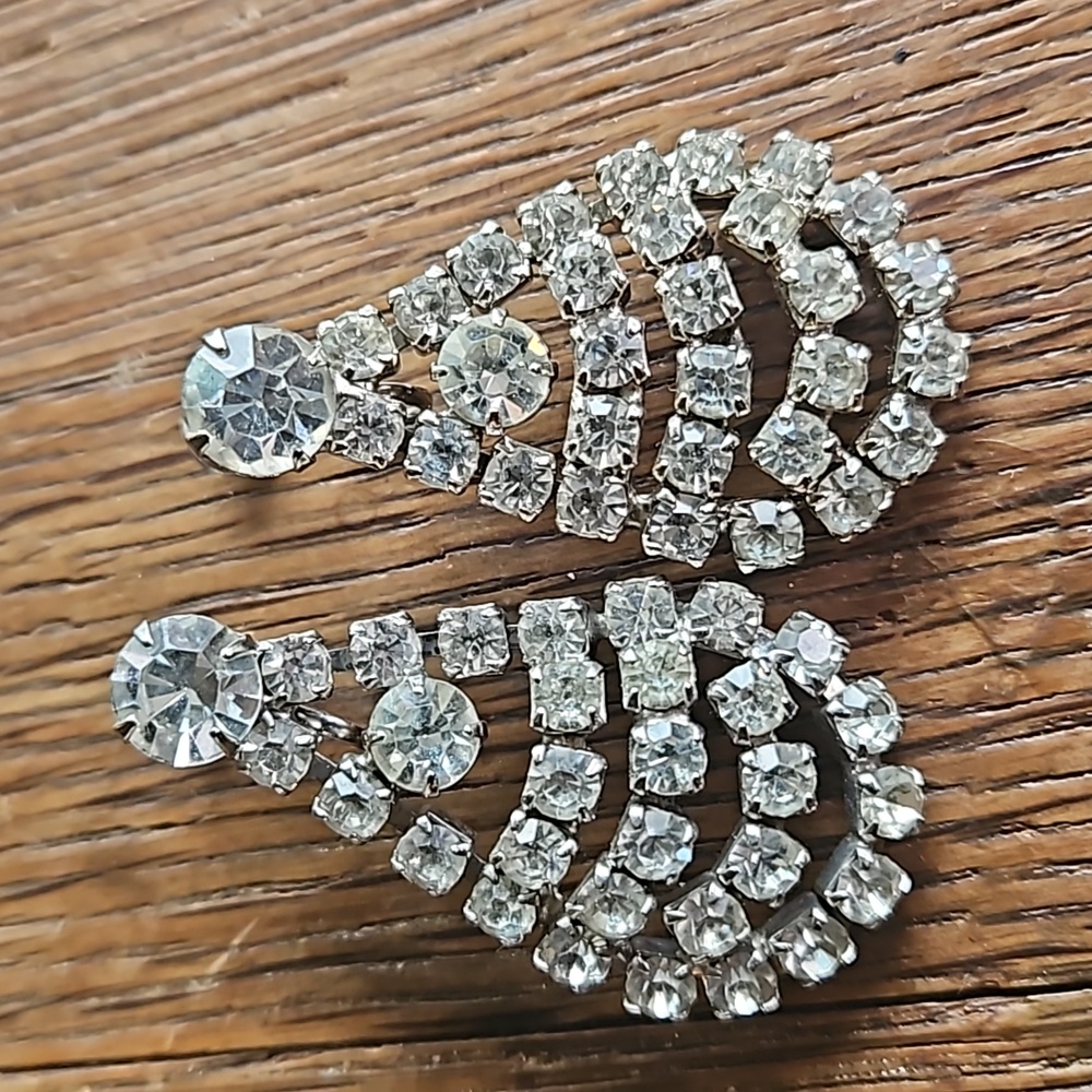 Vintage Rhinestone earrings - Picture 5 of 6